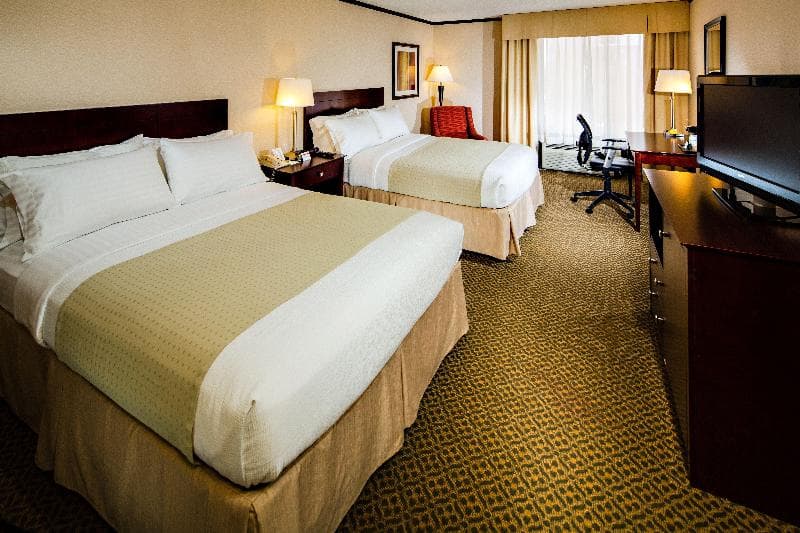 Holiday Inn Burbank-Media Center photo 1