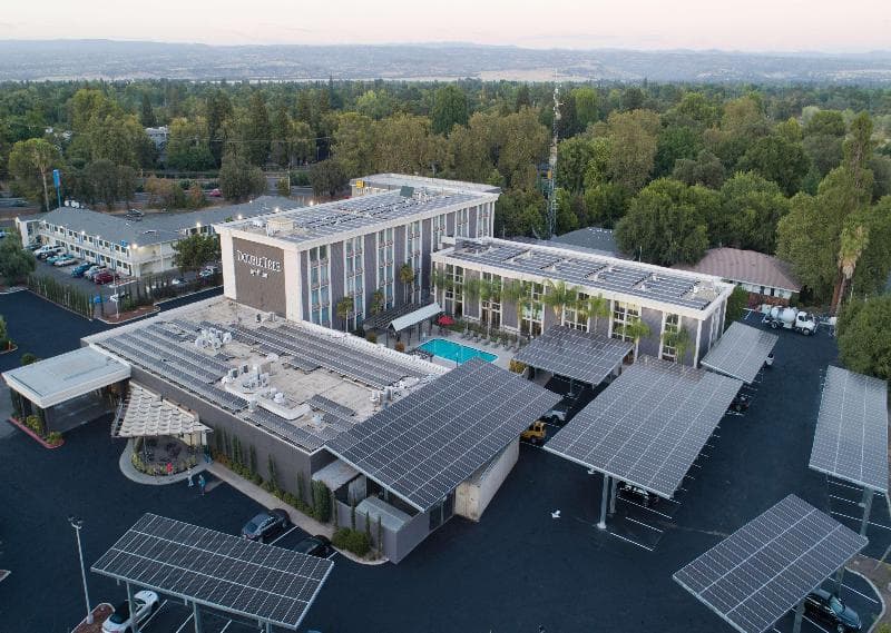 DoubleTree by Hilton Chico 4