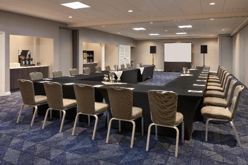 Courtyard By Marriott Ottawa Downtown photo 1