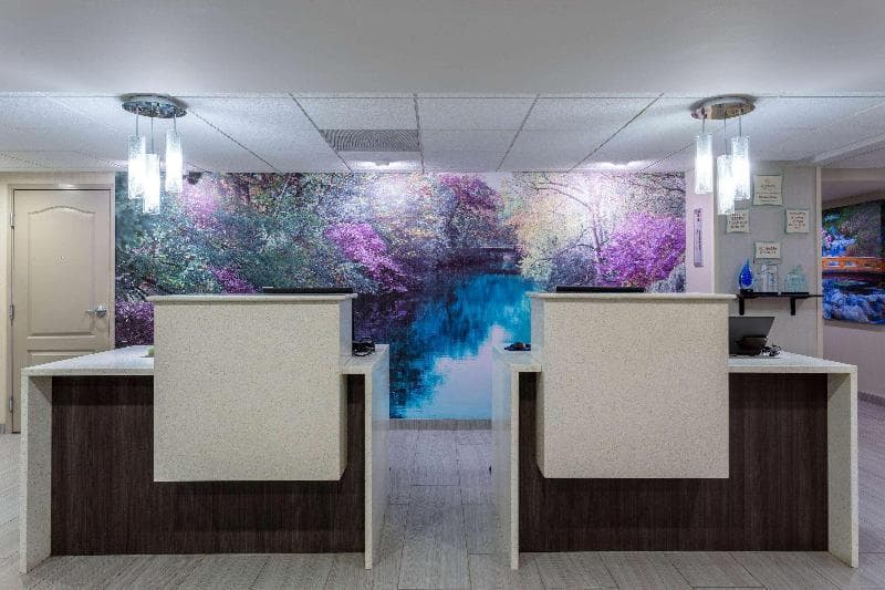 La Quinta Inn & Suites by Wyndham Effingham 5