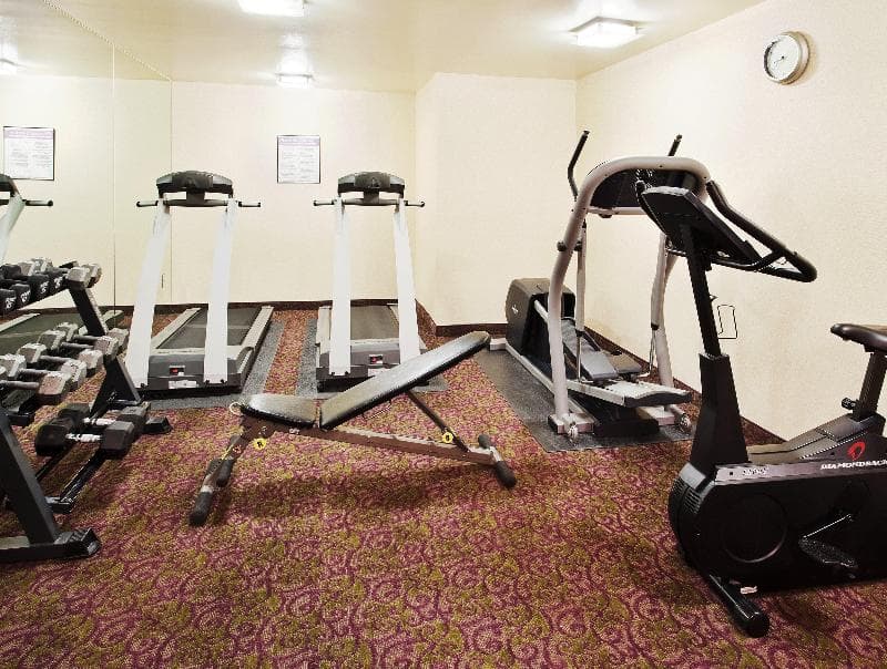 Holiday Inn Express Union City (San Jose) 2