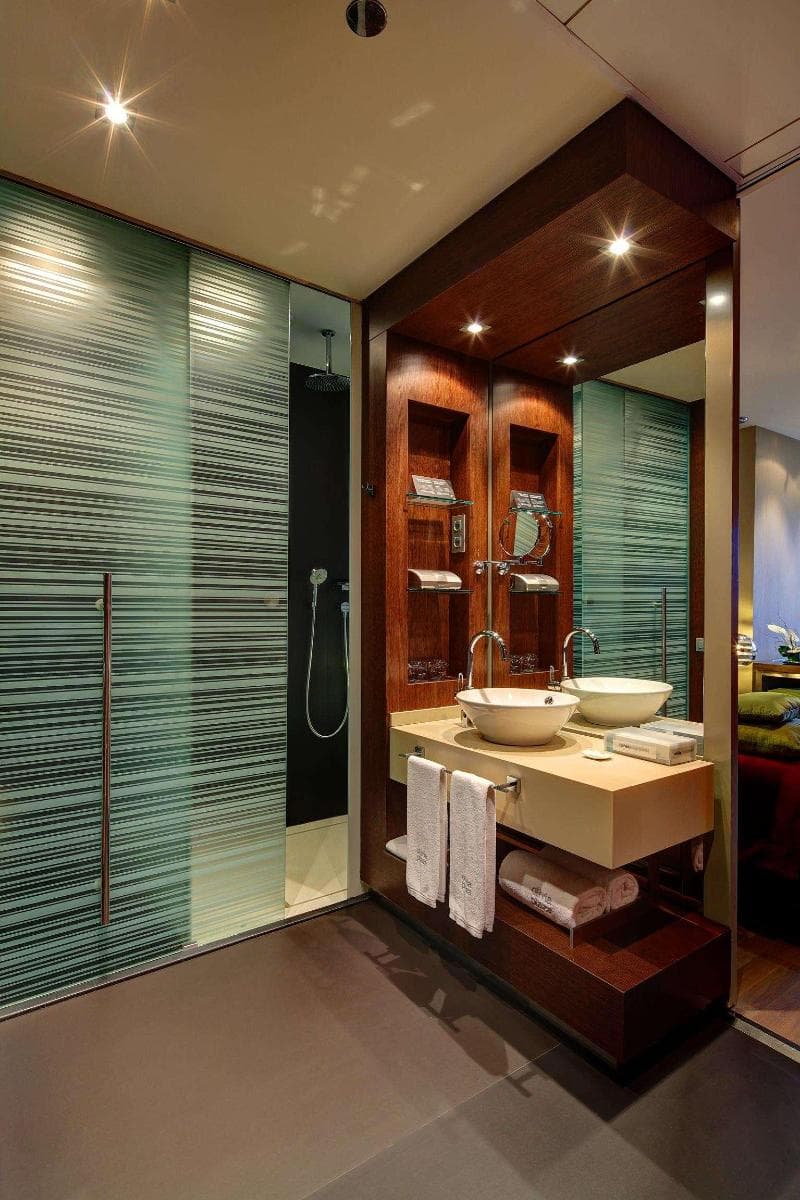 Olivia Plaza Hotel 3