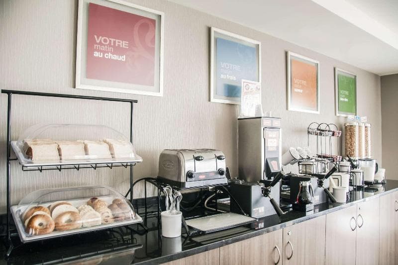 Comfort Inn South 5