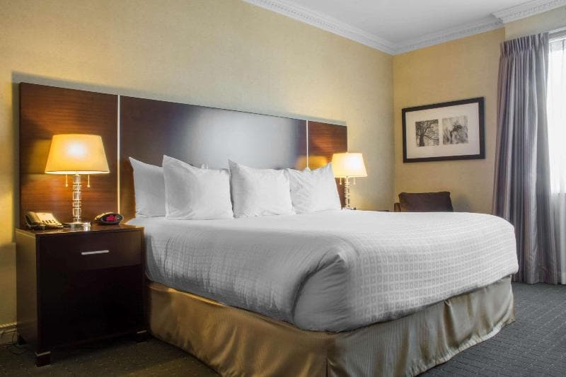 TownePlace Suites by Marriott Toronto Oakville 2