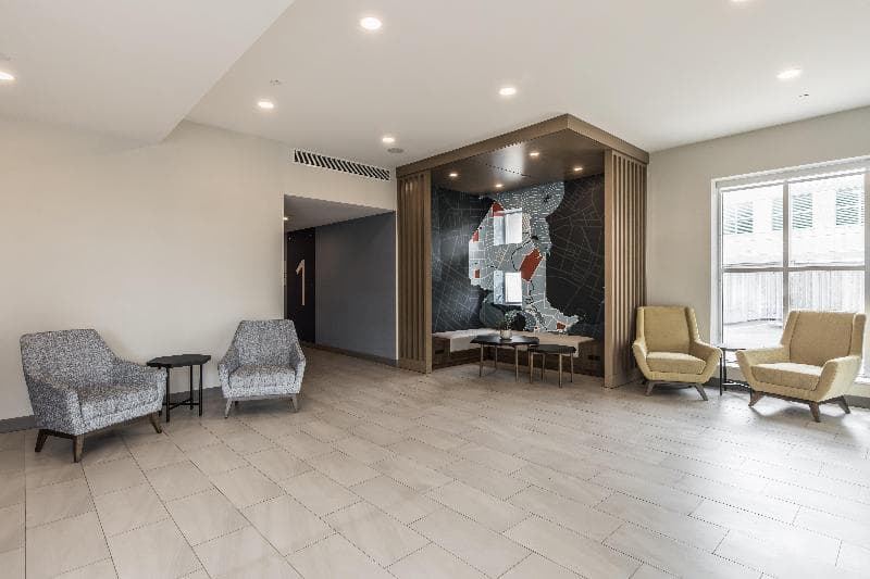 Holiday Inn Express Toronto-North York 4