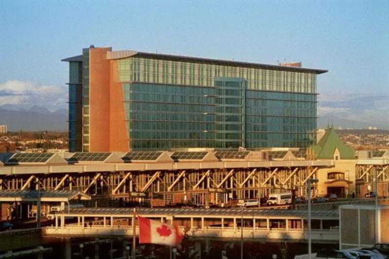 Fairmont Vancouver Airport 3