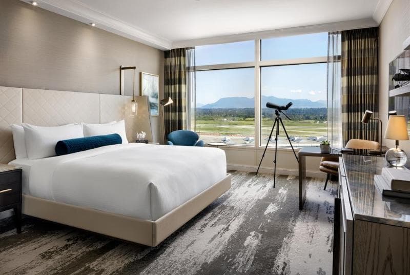 Fairmont Vancouver Airport 4