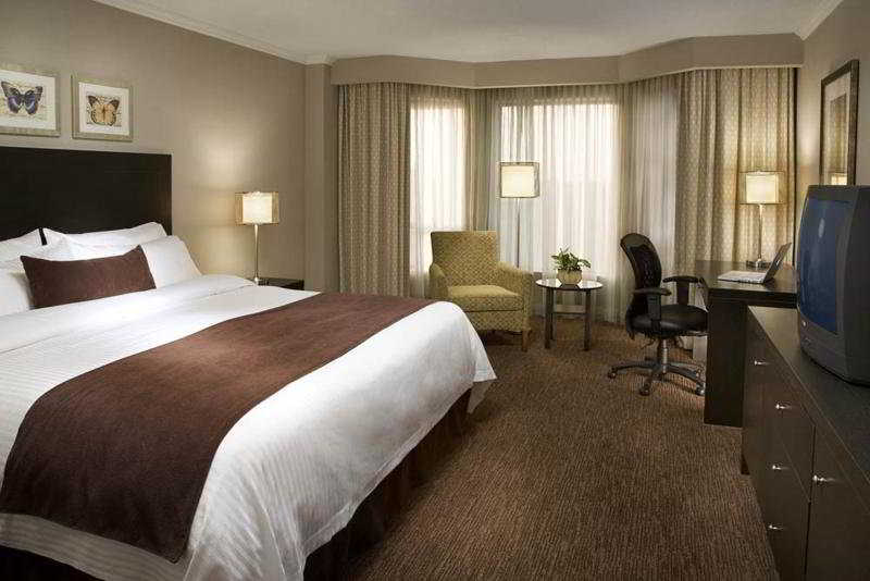 Delta Hotels Toronto East photo 1