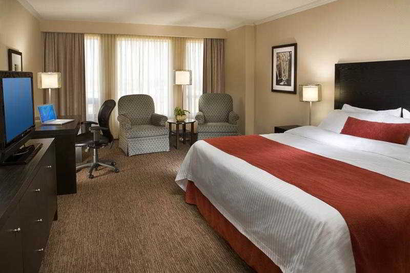 Delta Hotels Toronto East 3
