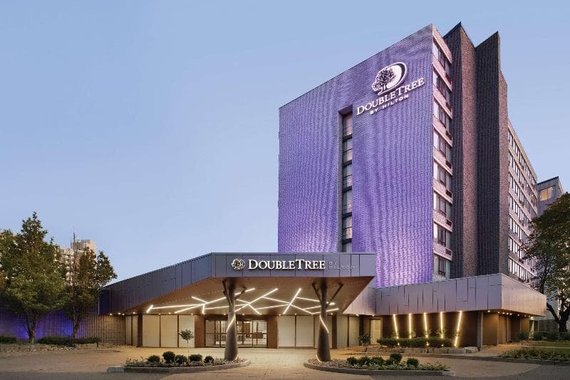 DoubleTree by Hilton Hotel Toronto Airport West photo 1