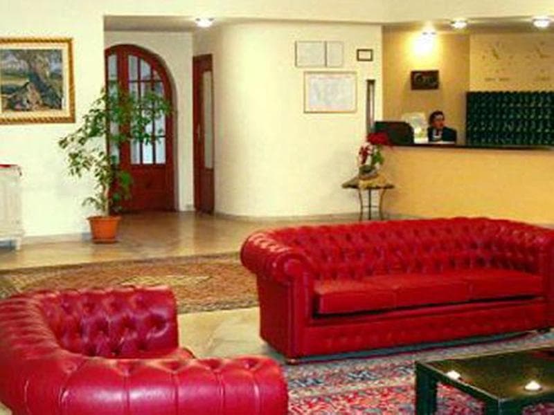 Akrabello 3