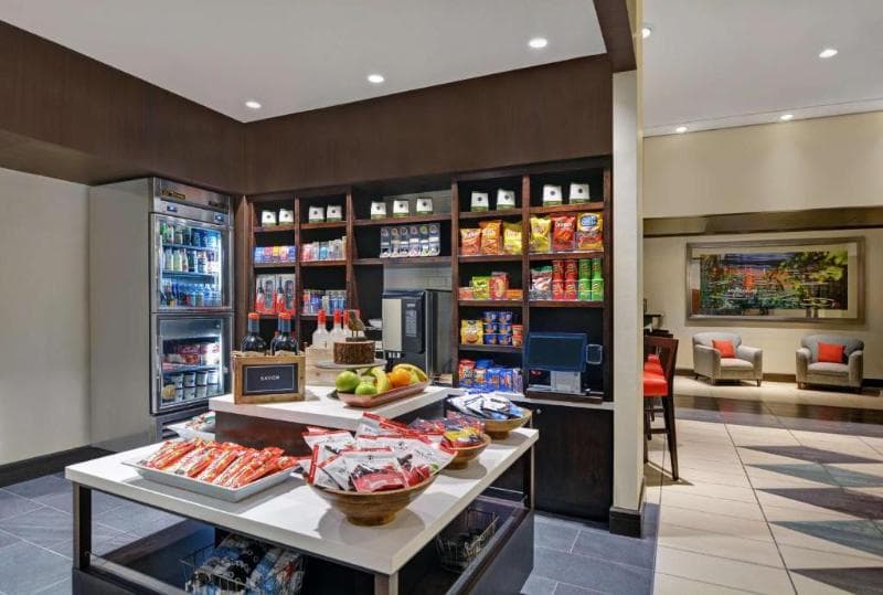 Hilton Garden Inn Chicago Downtown/Magnificent Mile 3