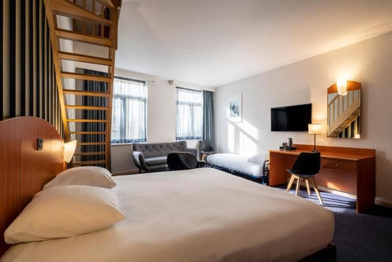 Hotel Aris 4