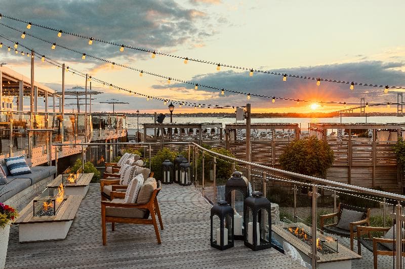 Newport Harbor Island Resort 2