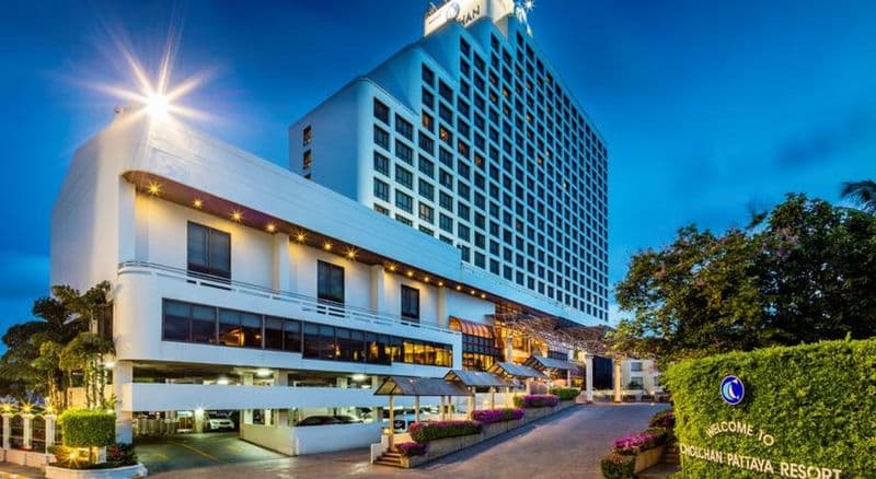 Cholchan Pattaya Resort photo 1