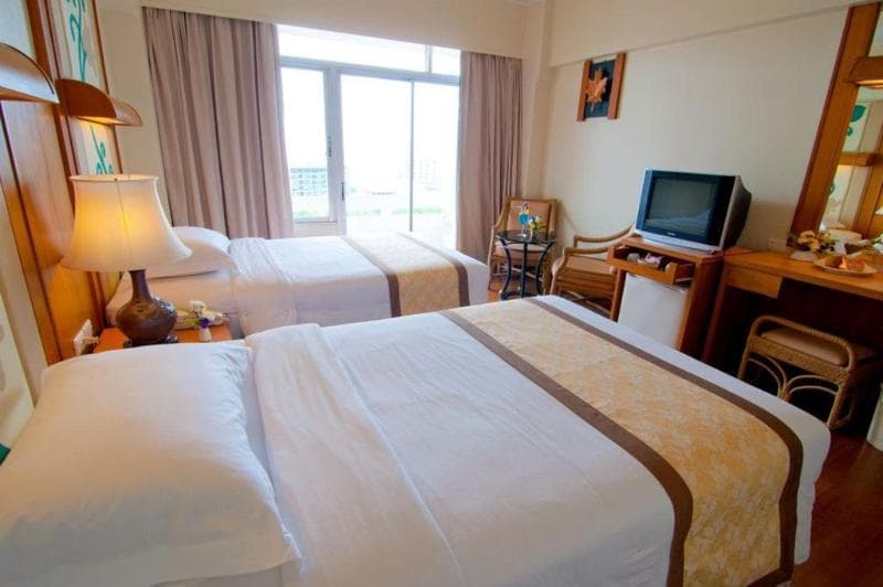 Golden Beach Pattaya 3