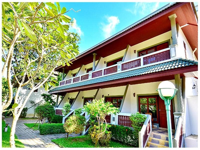 First Bungalow Beach Resort photo 1
