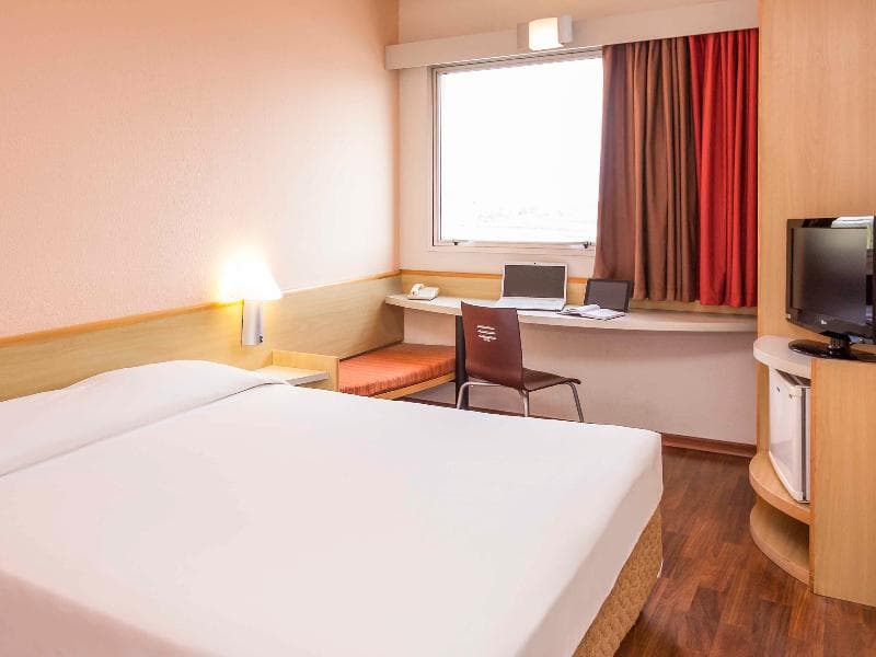 Ibis Betim 3