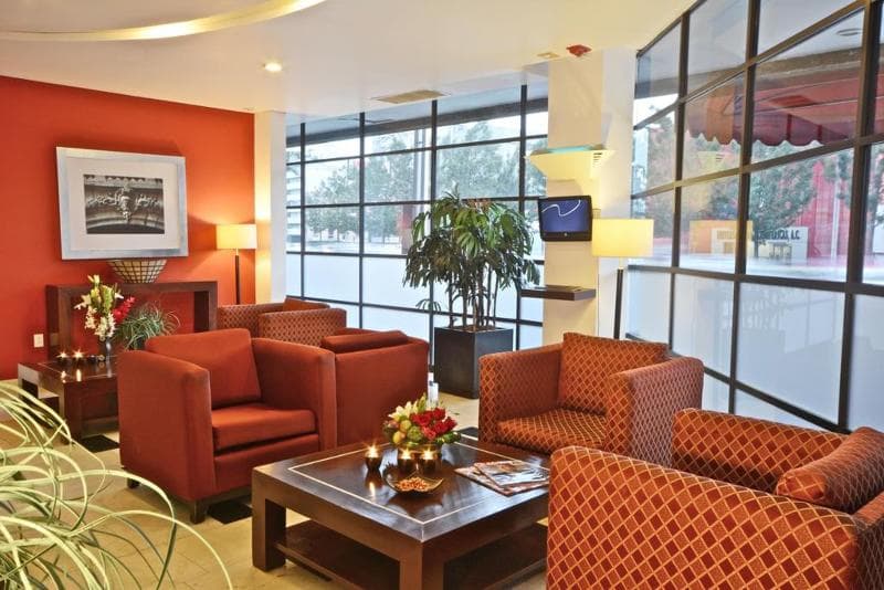 Hotel & Suites PF 3