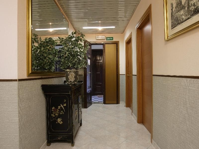 Hotel Lazzari 5