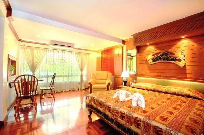 Royal Ivory Nana Hotel Bangkok 5
