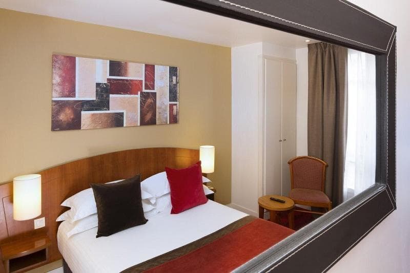 Europe Hotel Paris 4