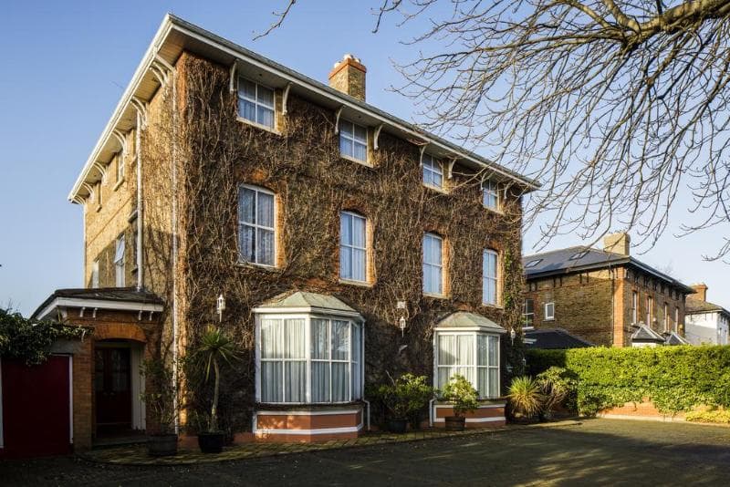 Aberdeen Lodge 2