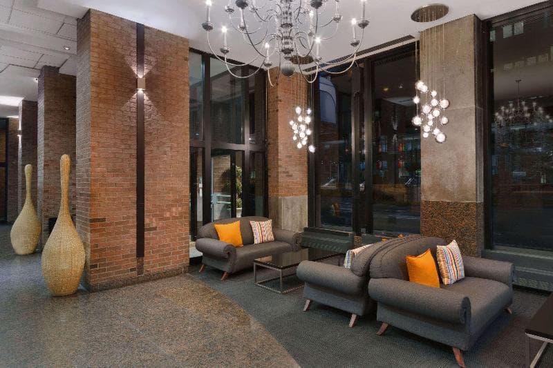 Travelodge Hotel by Wyndham Montreal Centre 4