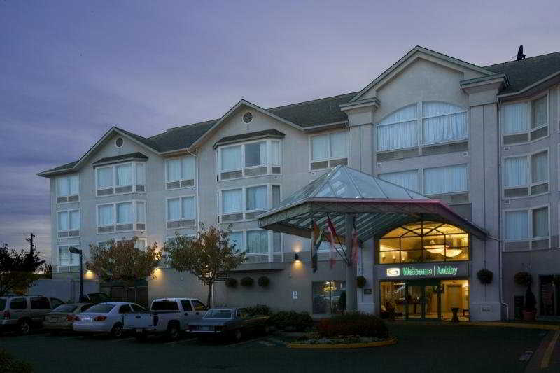 Sandman Hotel Victoria main