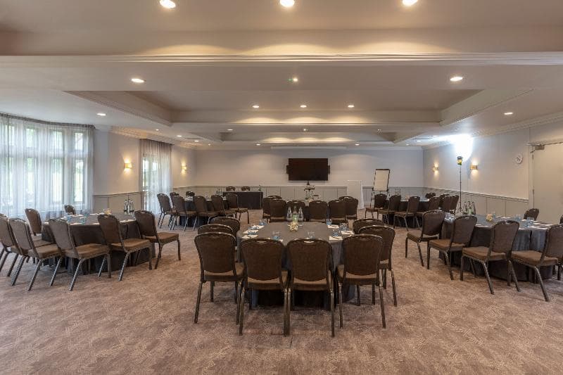Doubletree By Hilton Hotel Cambridge Belfry main