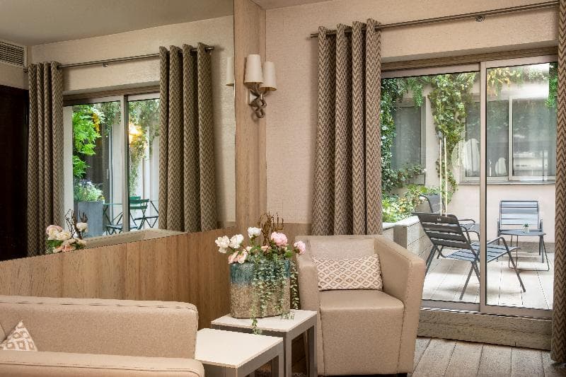 Hotel Longchamp Elysees 5