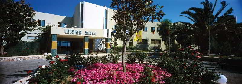 Lutania Beach Hotel photo 1