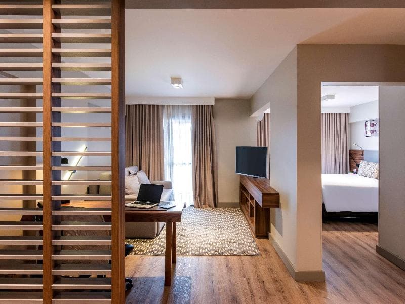 Mercure Curitiba Batel Hotel 2