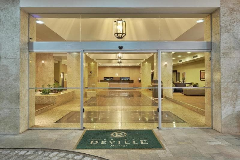 Deville Business photo 1