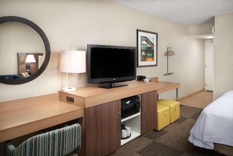 Hampton Inn Lake Havasu City 3
