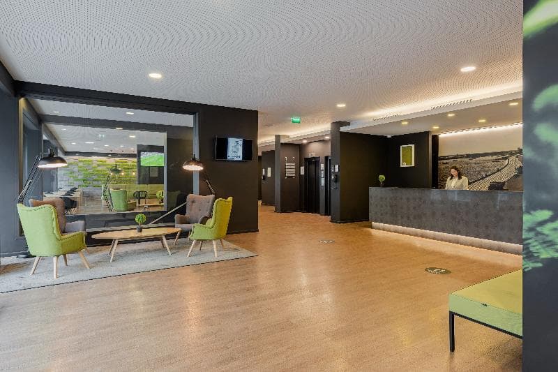 Neat Hotel Avenida 4