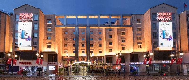 Zorlu Grand photo 1
