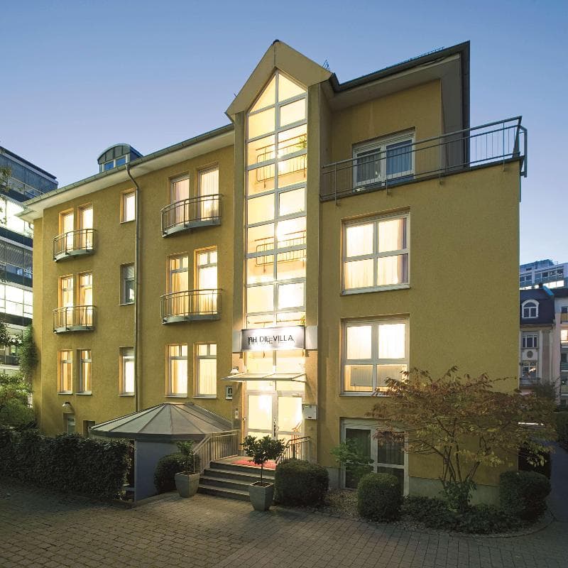NH Frankfurt Villa 5
