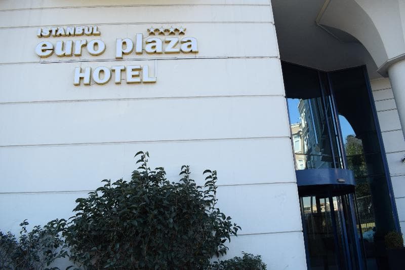 Euro Plaza Hotel 3