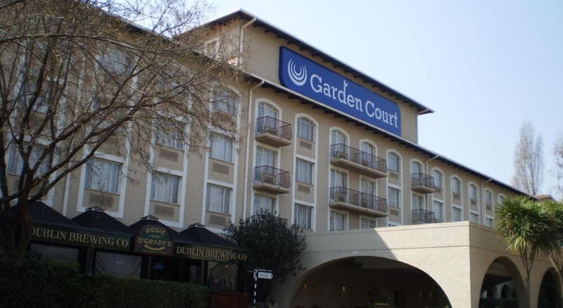 Garden Court O.R. Tambo International Airport 2