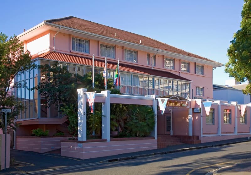 Lady Hamilton Hotel main