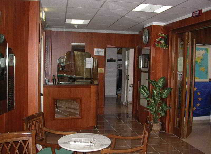 Hotel Athena 3