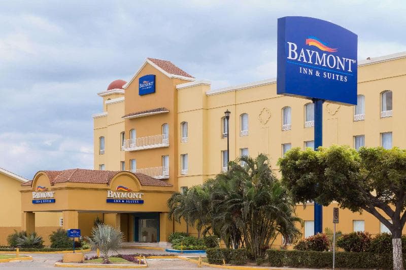Baymont By Wyndham Lazaro Cardenas photo 1