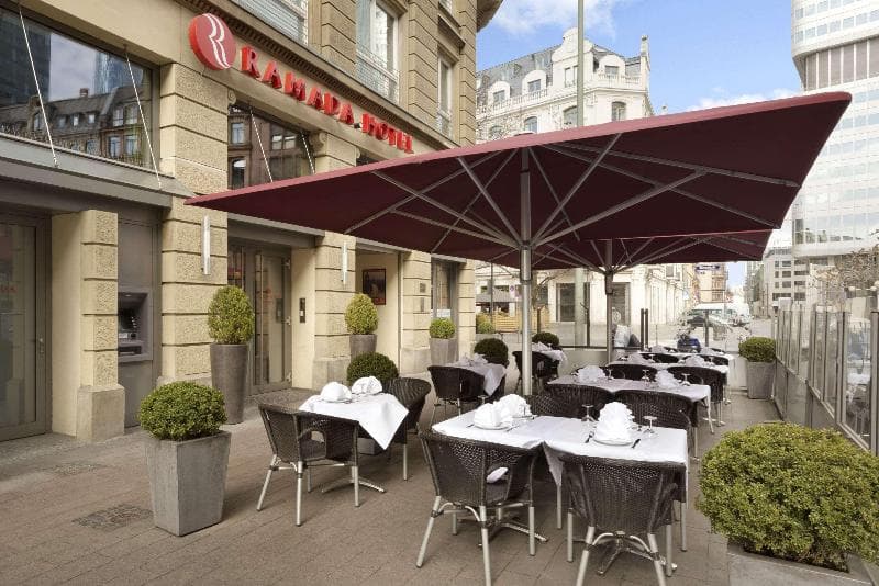 Ramada By Wyndham Frankfurt City Centre photo 1