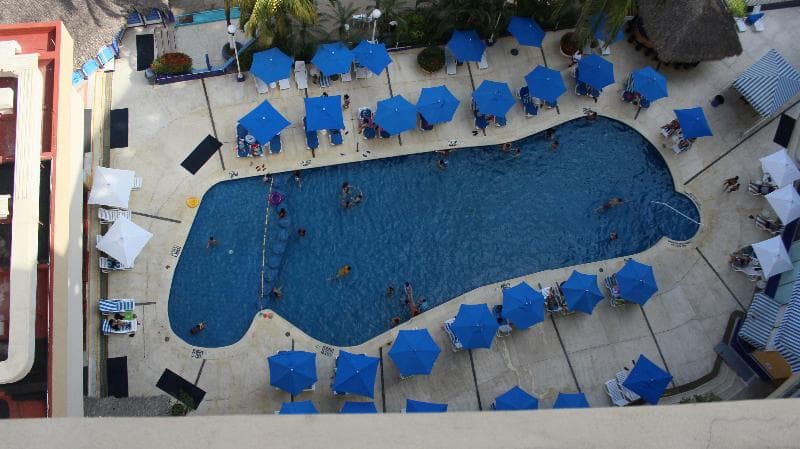 Ritz Acapulco 3