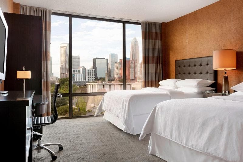 Sheraton Charlotte 5