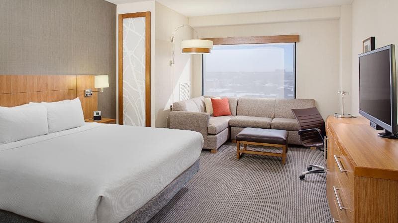 Hyatt Place Denver Cherry Creek 4