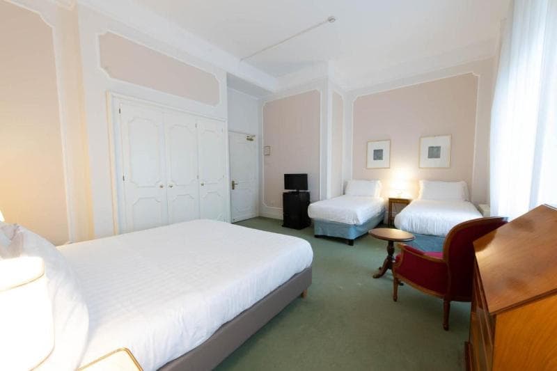 Palace Grand photo 1