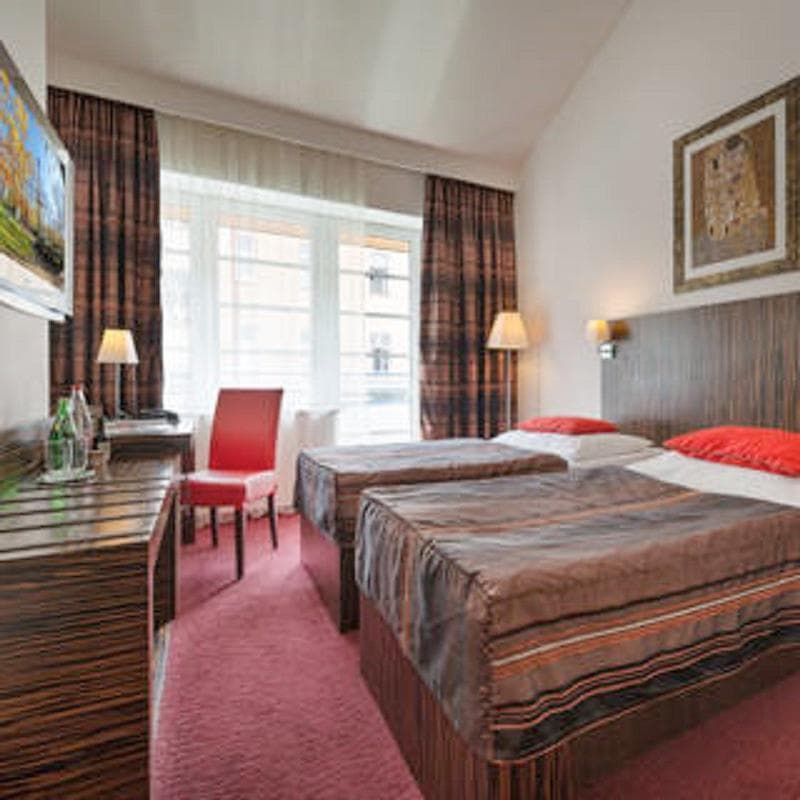Ea Hotel Crystal Palace photo 1
