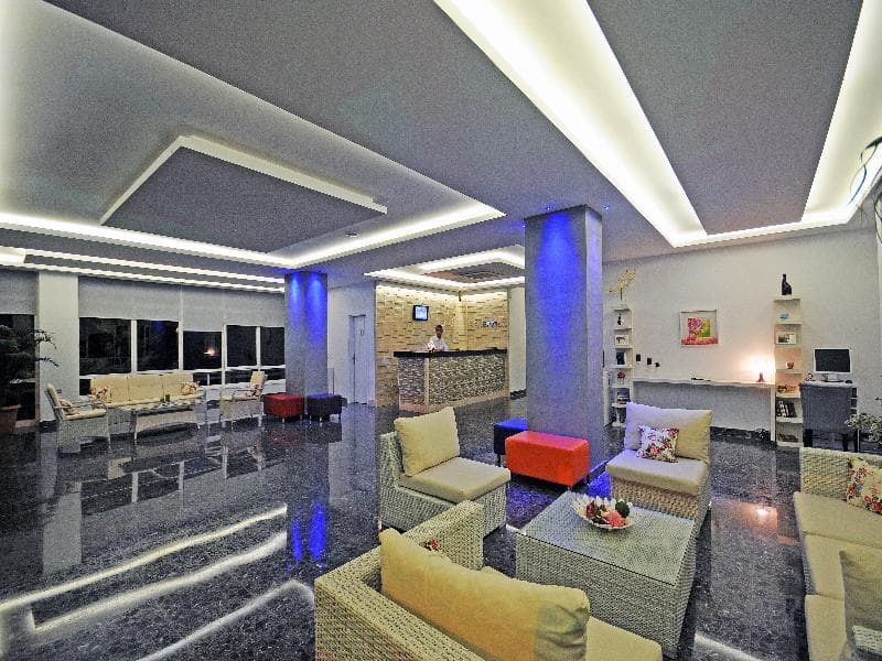 Blue Palace Hotel & Family 4